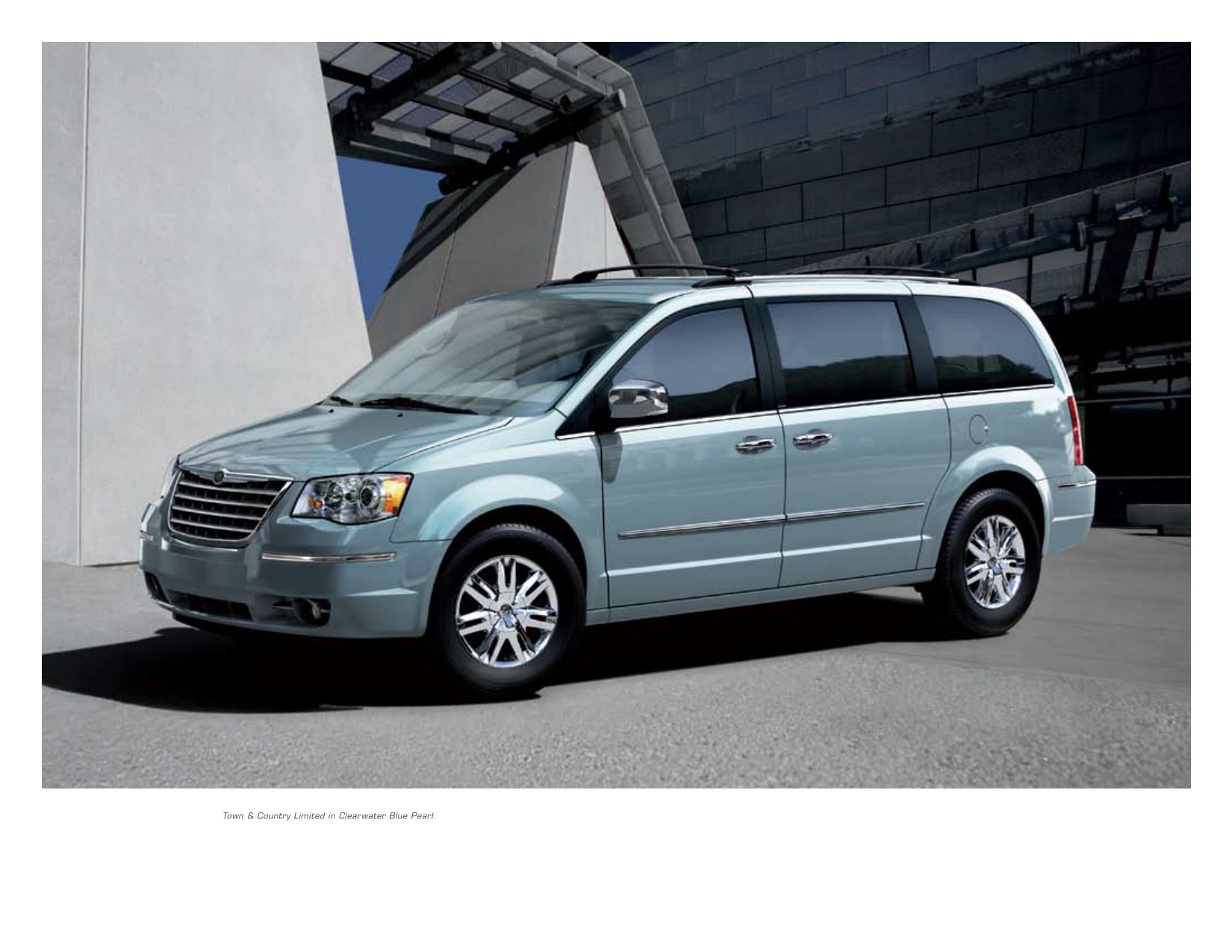 2009 Chrysler Town & Country Brochure Page 6